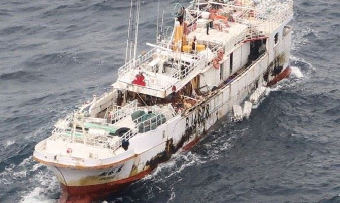 Fishing vessel adrift deep in the Pacific, 10 crew missing