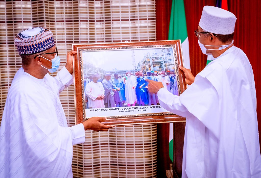 Buhari lauds Dangote’s entrepreneurial acumen, enjoins Nigerians in business to emulate him