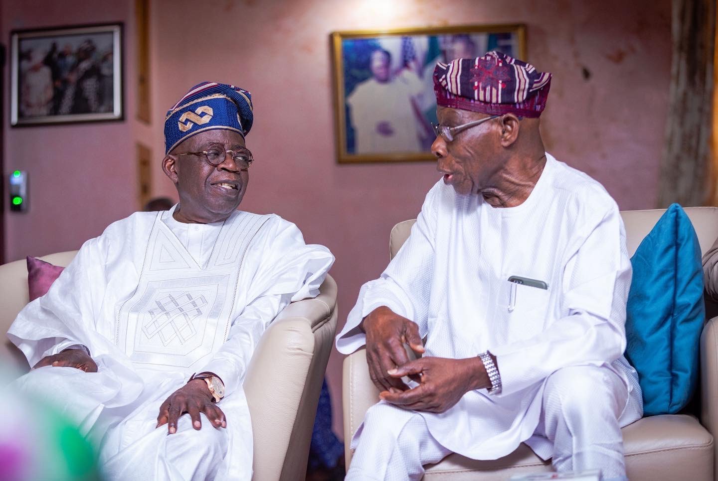 NIGERIA 2023: Presidential aspirant Tinubu meets former President Obasanjo