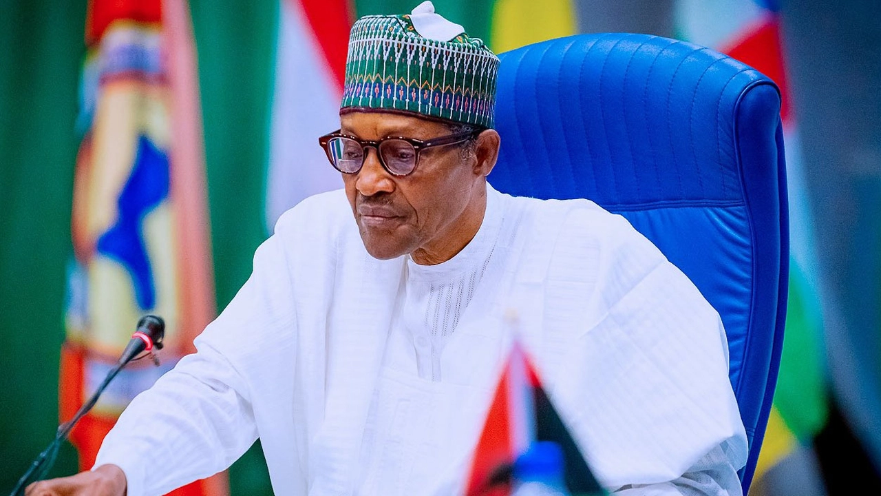 NIGERIA: President Buhari flags off oil drilling at Chad Basin