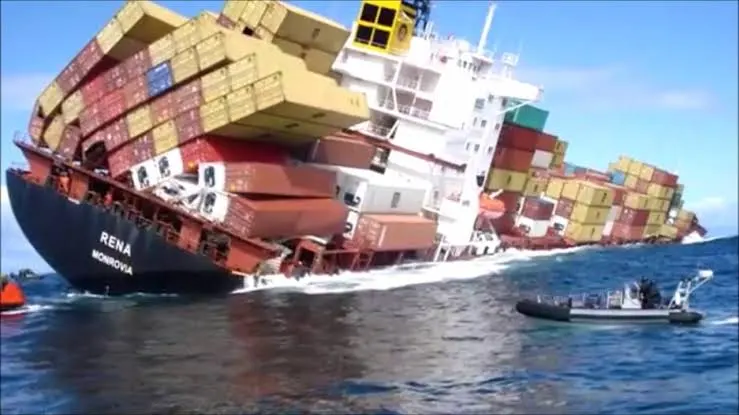 MARITIME:  Global accidents drop 20.7% to 65  