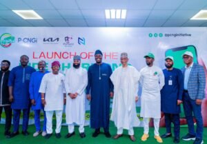 Program Director Pi-CNG. Engr. Michael Oluwagbemi (6th from left); EVC/CEO OF NASENI, Khalil Suleiman Halilu(5th from left): DG FRCN, Dr Bulama Muhammad (4th from right) and CEO of Portland Gas Limited, Mr Folajimi Mohammed (4th from left) at the launch of PI-CNG’s Ride-Share CNG Conversion Incentive Program and My-CNG App at the NASENI-Portland Conversion Centre, Utako, Abuja, on Friday , August 9, 2024.